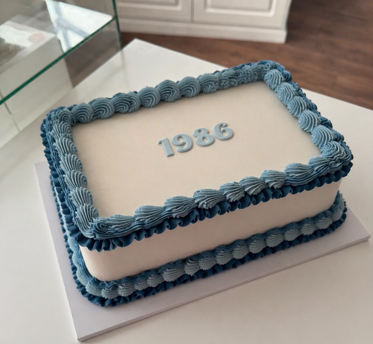 Rectangle Piped Cake