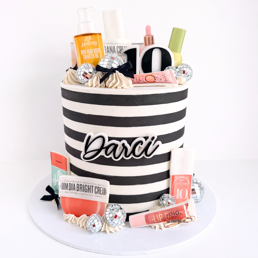 Make-up Birthday Cake