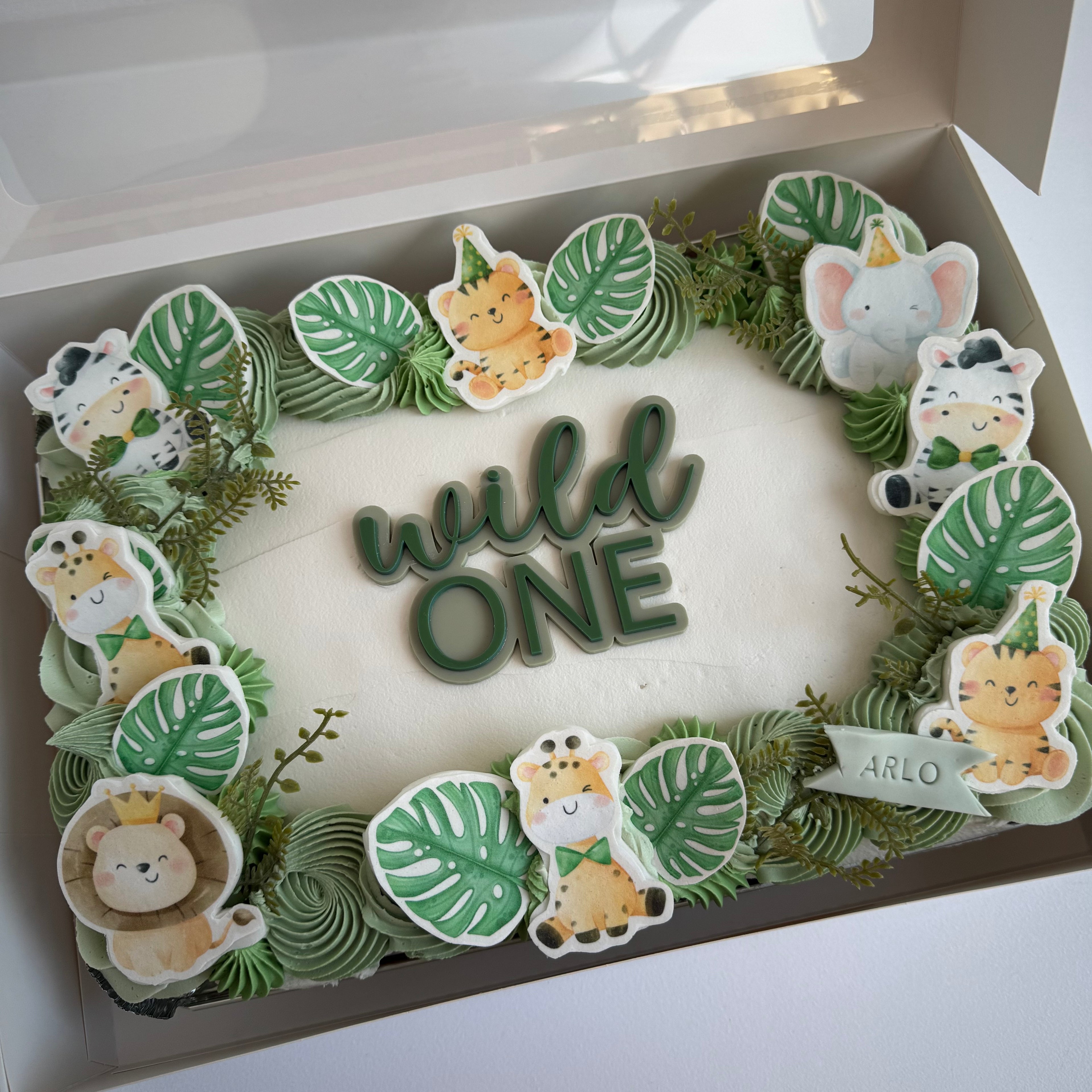 Jungle Animal Tray Cake