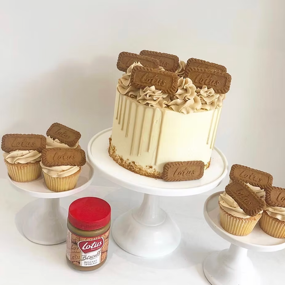 Lotus Biscoff Drip Cake