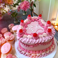 Lambeth Heart Single Tier Wedding Cake