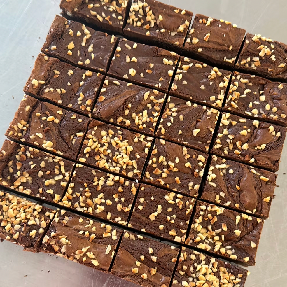 Brownie or Blondie Bites